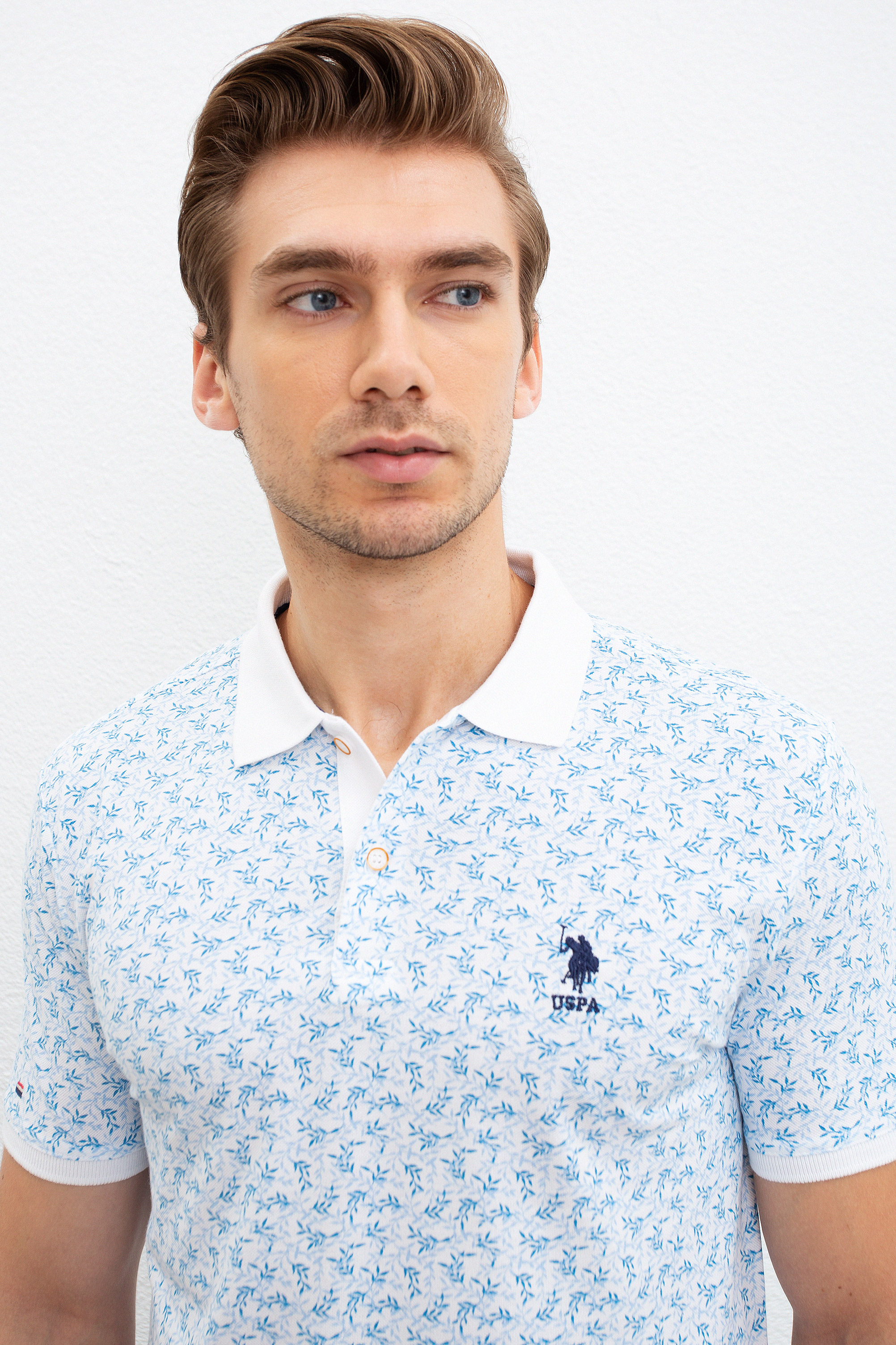 Erkek Beyaz Polo Yaka T-Shirt - Image 2