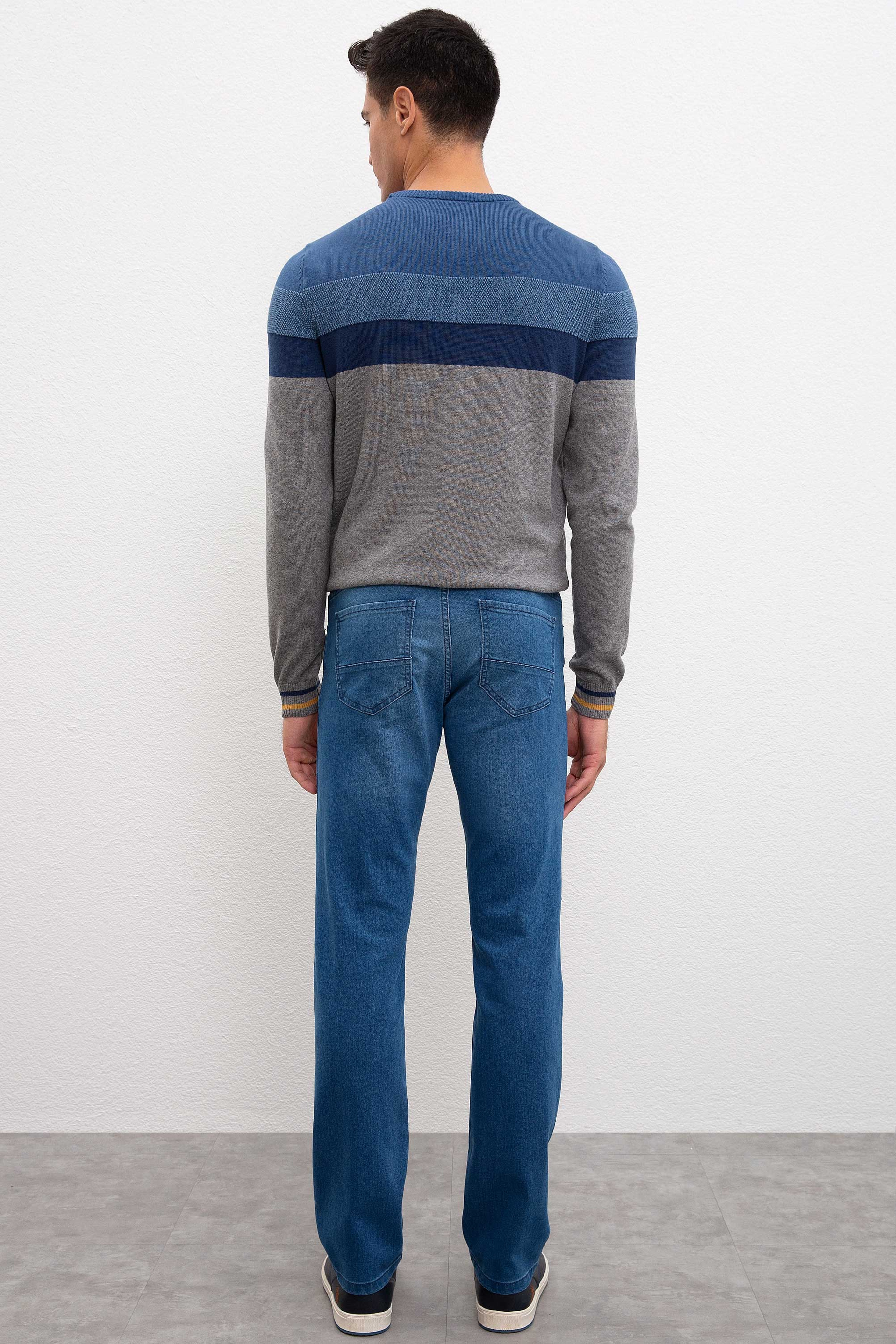 Erkek Mavi Denim Pantolon - Image 3