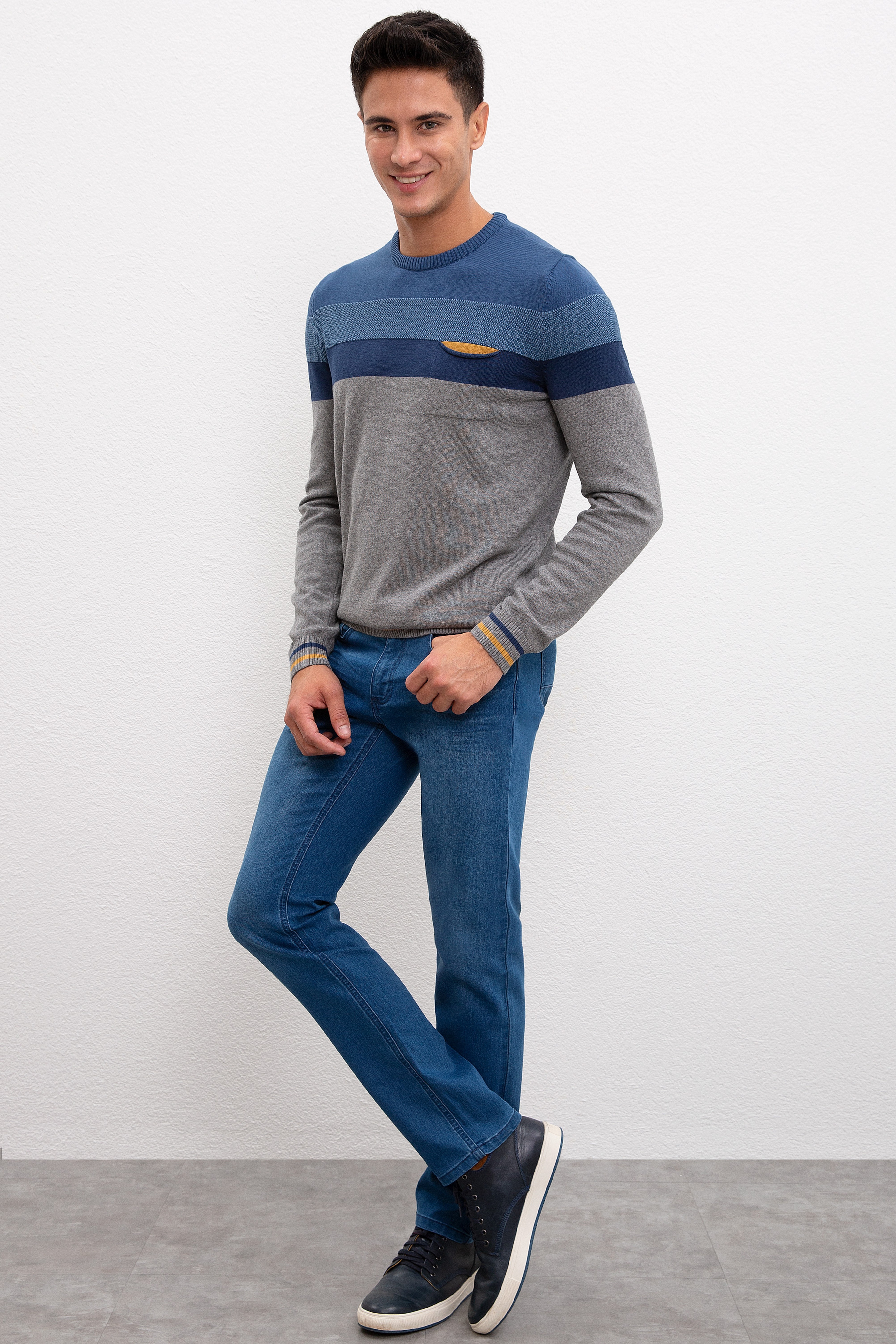 Erkek Mavi Denim Pantolon - Image 2