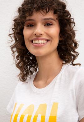 Kadın Beyaz Bisiklet Yaka T-Shirt - 50221992004