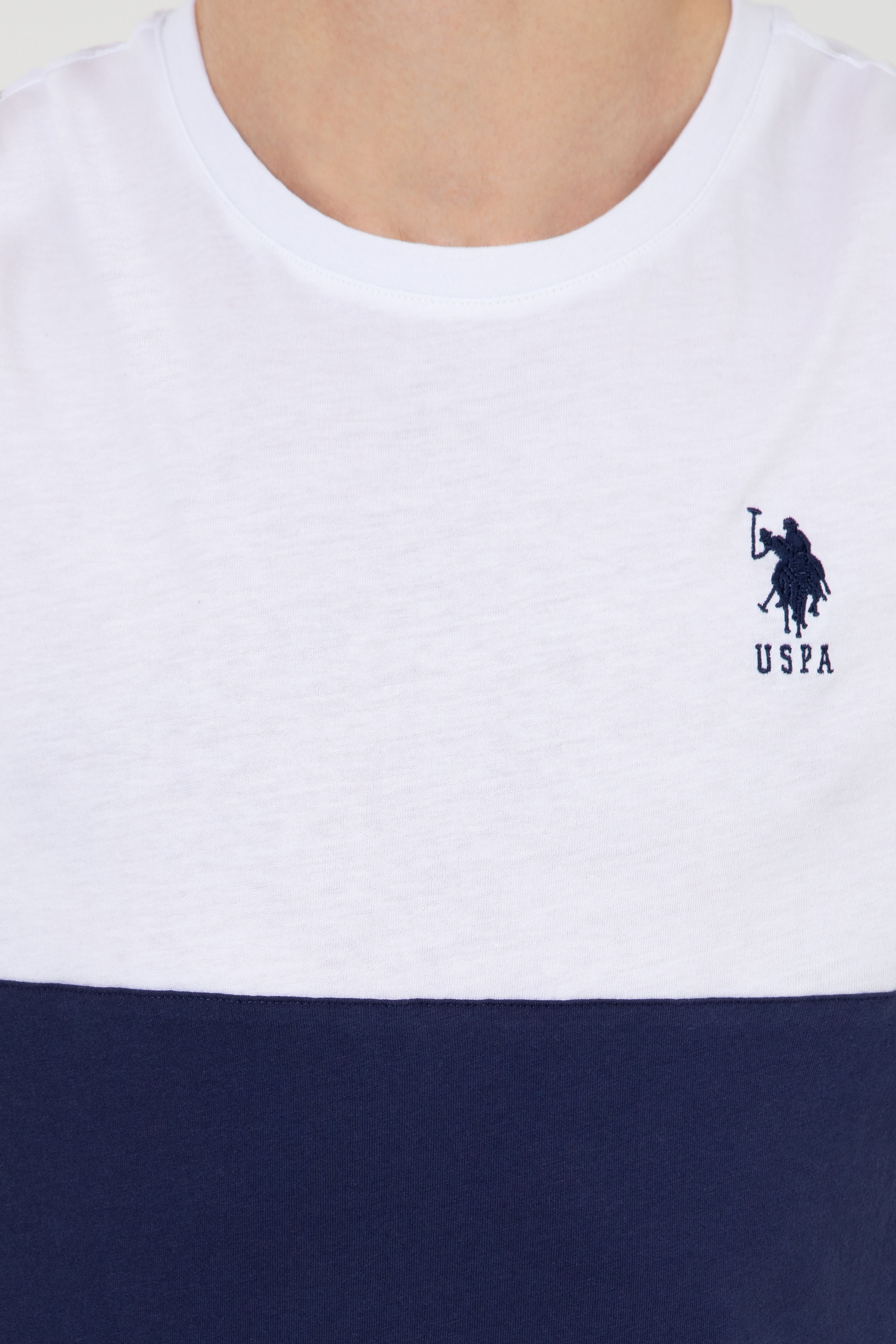 Erkek Beyaz Bisiklet Yaka T-Shirt - Image 6