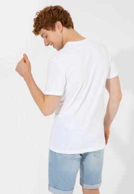 Erkek Beyaz Bisiklet Yaka Tişört - 50248611005