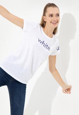 Kadın Beyaz Bisiklet Yaka T-Shirt - 50248142012