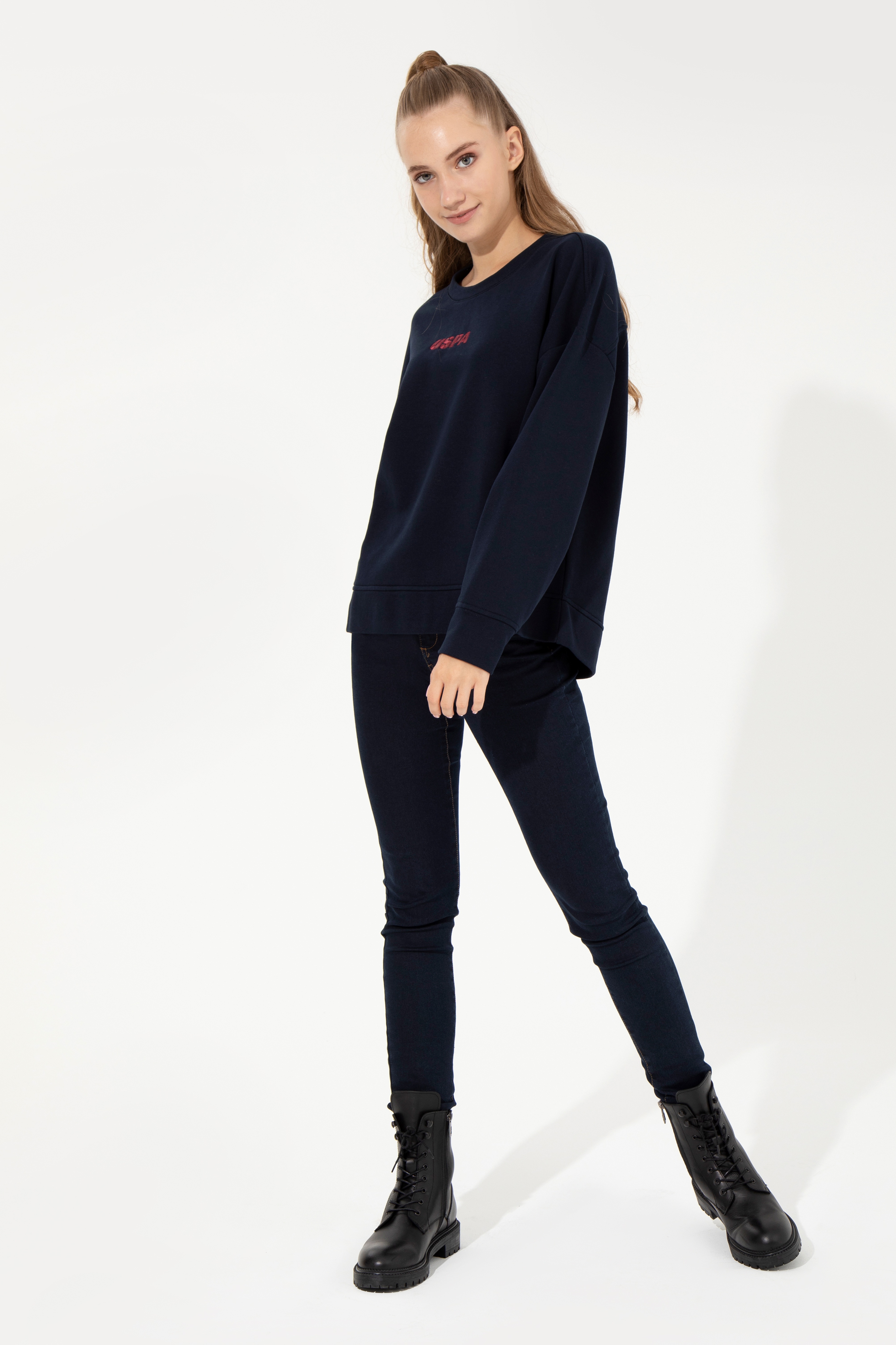 Kadın Lacivert Bisiklet Yaka Basic Sweatshirt - Image 5