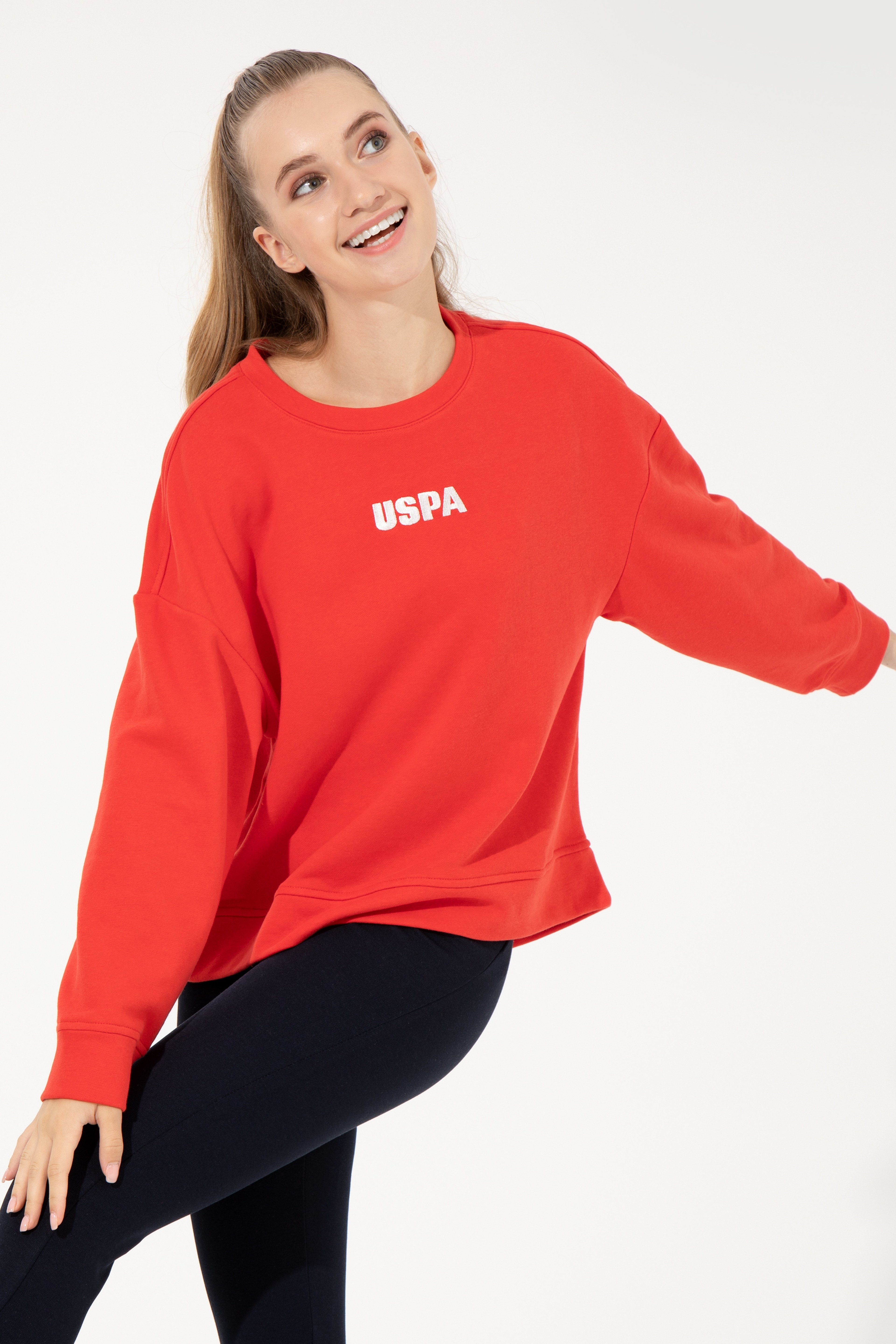 Kadın Kırmızı Bisiklet Yaka Basic Sweatshirt - Image 2