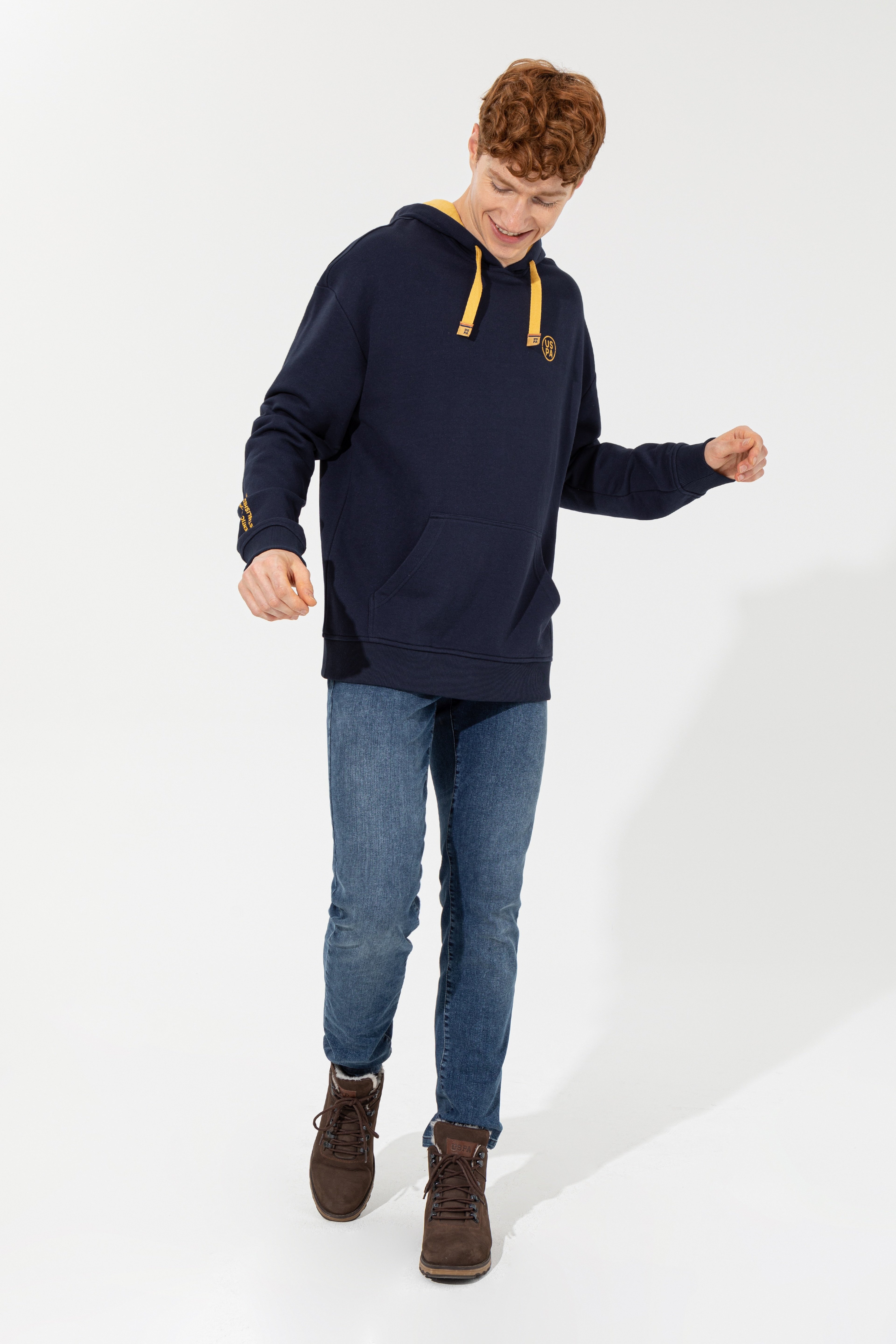 Erkek Lacivert Kapüşonlu Sweatshirt - Image 3