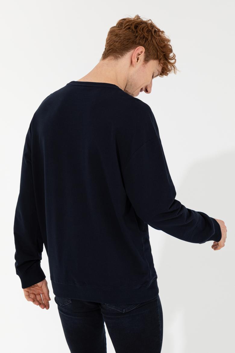 Erkek Lacivert Bisiklet Yaka Sweatshirt - 50257196016