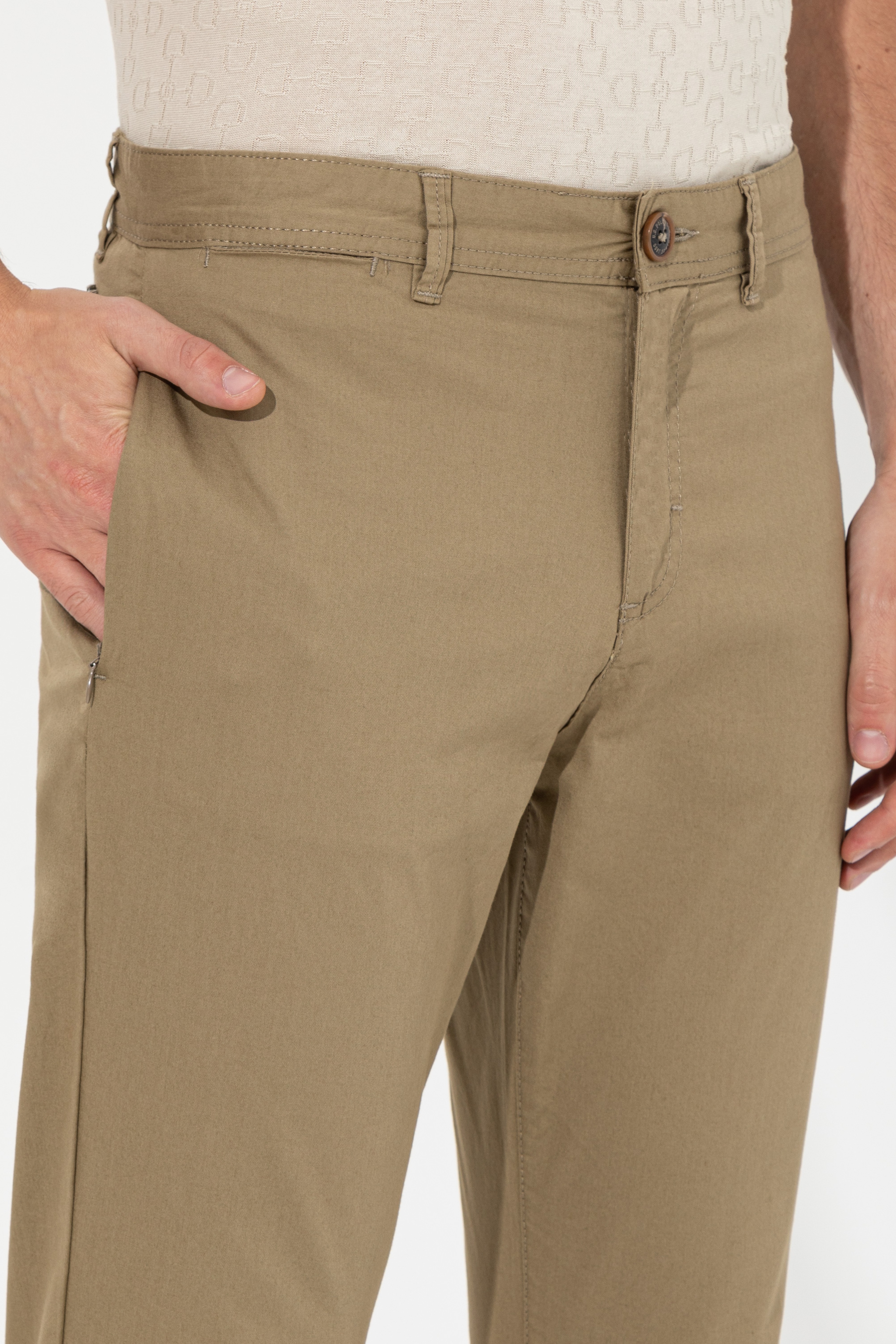 Erkek Carrot Fit Koyu Haki Kanvas Pantolon - Image 5