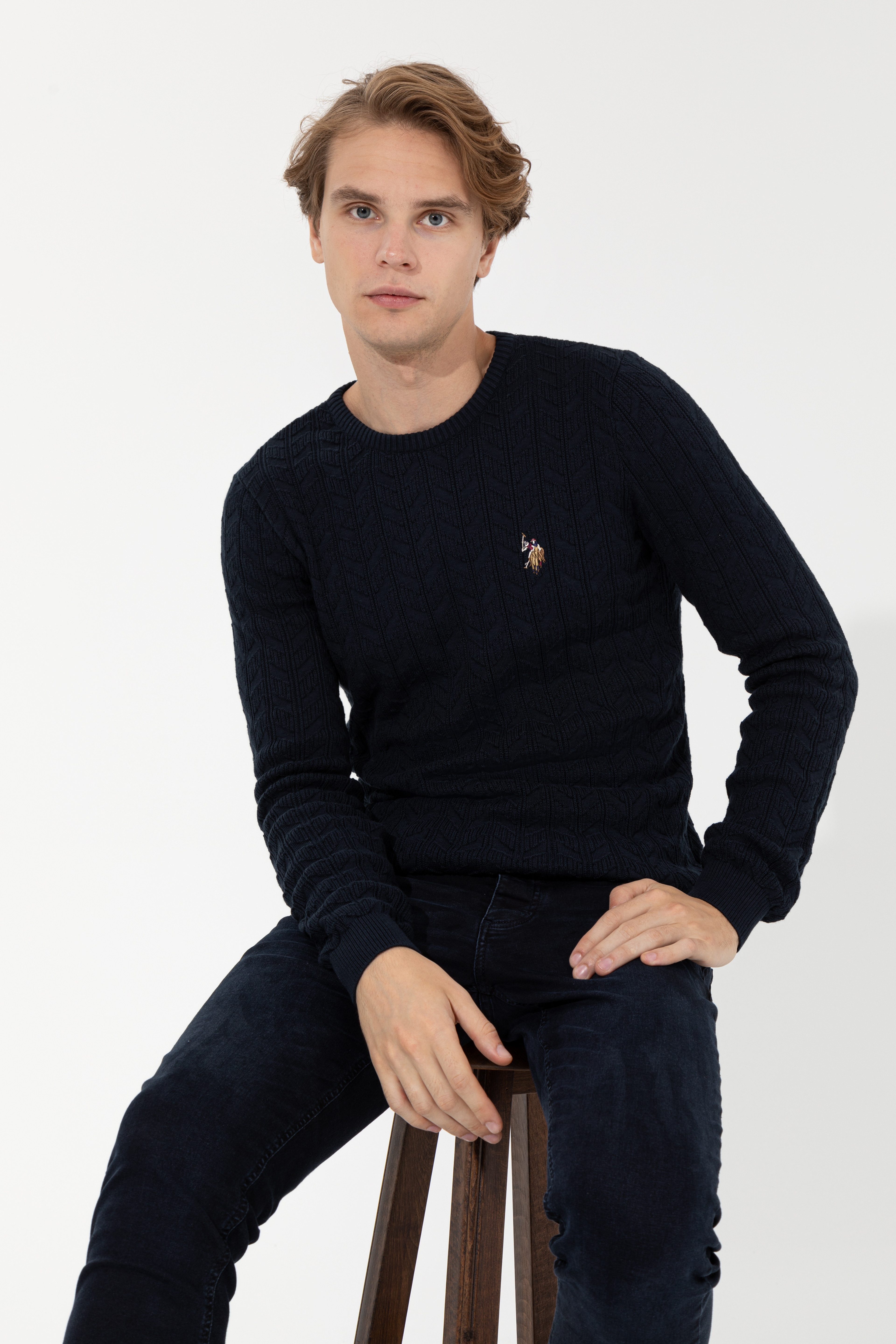 Erkek Lacivert Basic Kazak - Image 1