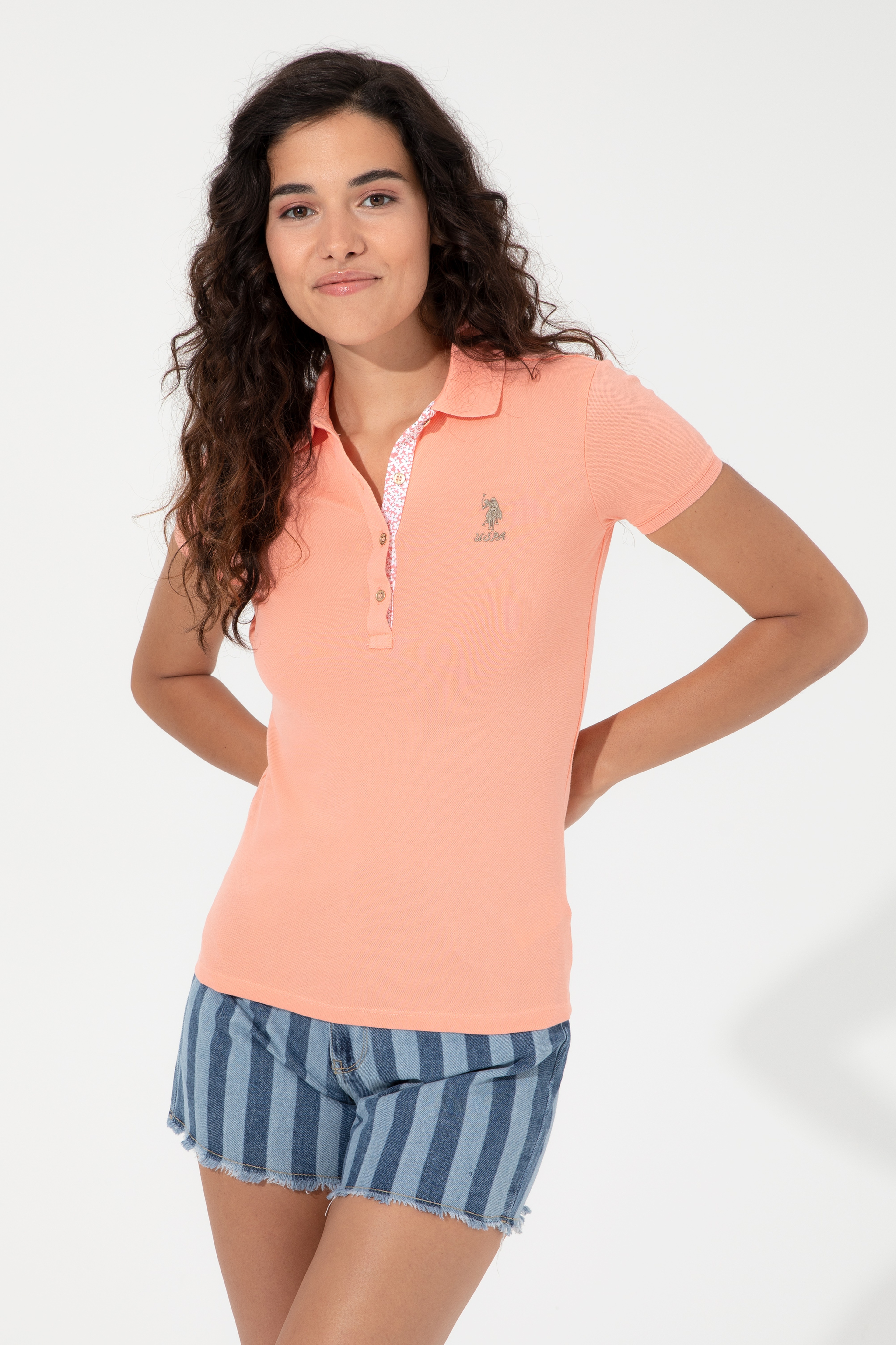 Kadın Somon Basic Polo Yaka Tişört - Image 1