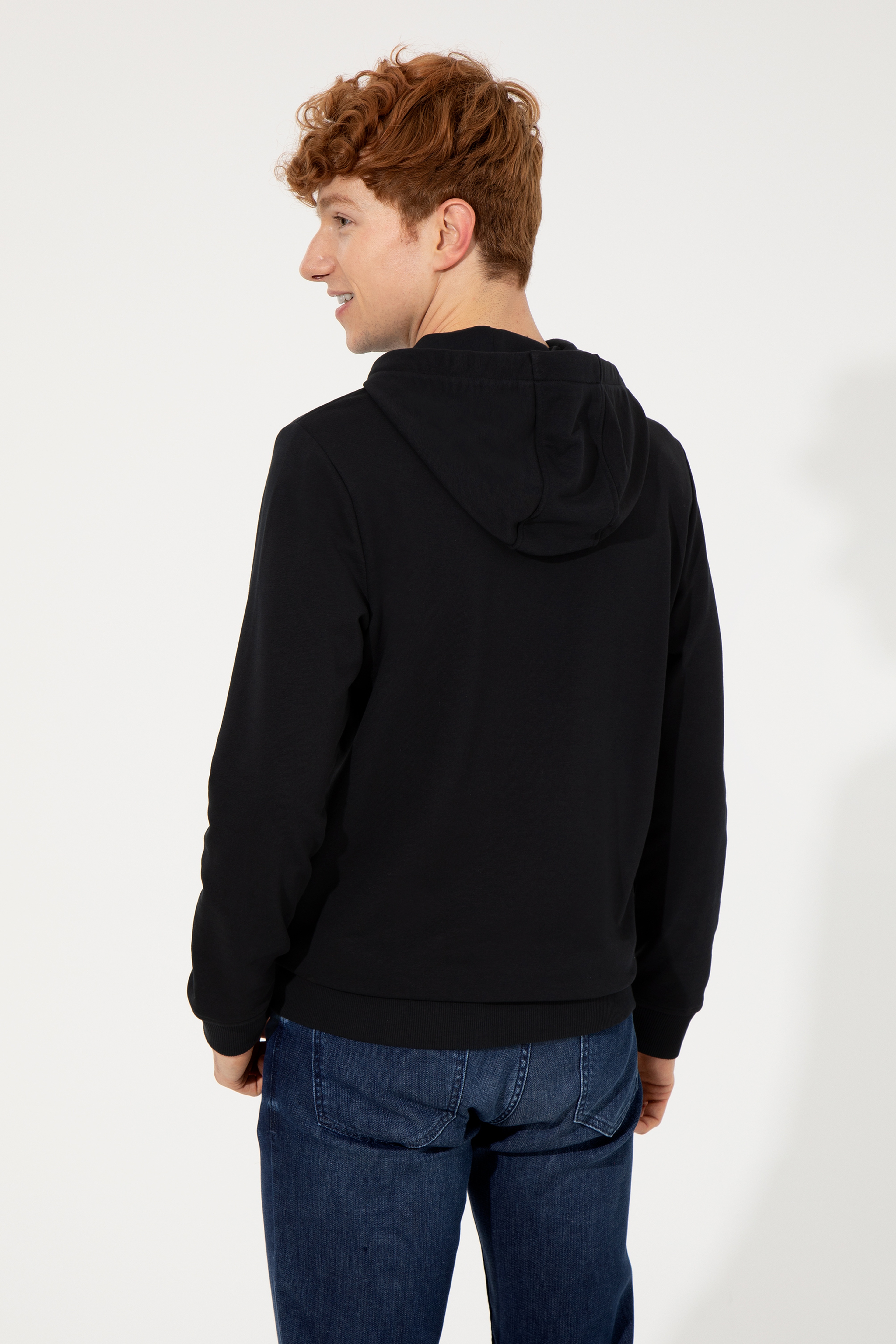 Erkek Siyah Kapüşonlu Sweatshirt