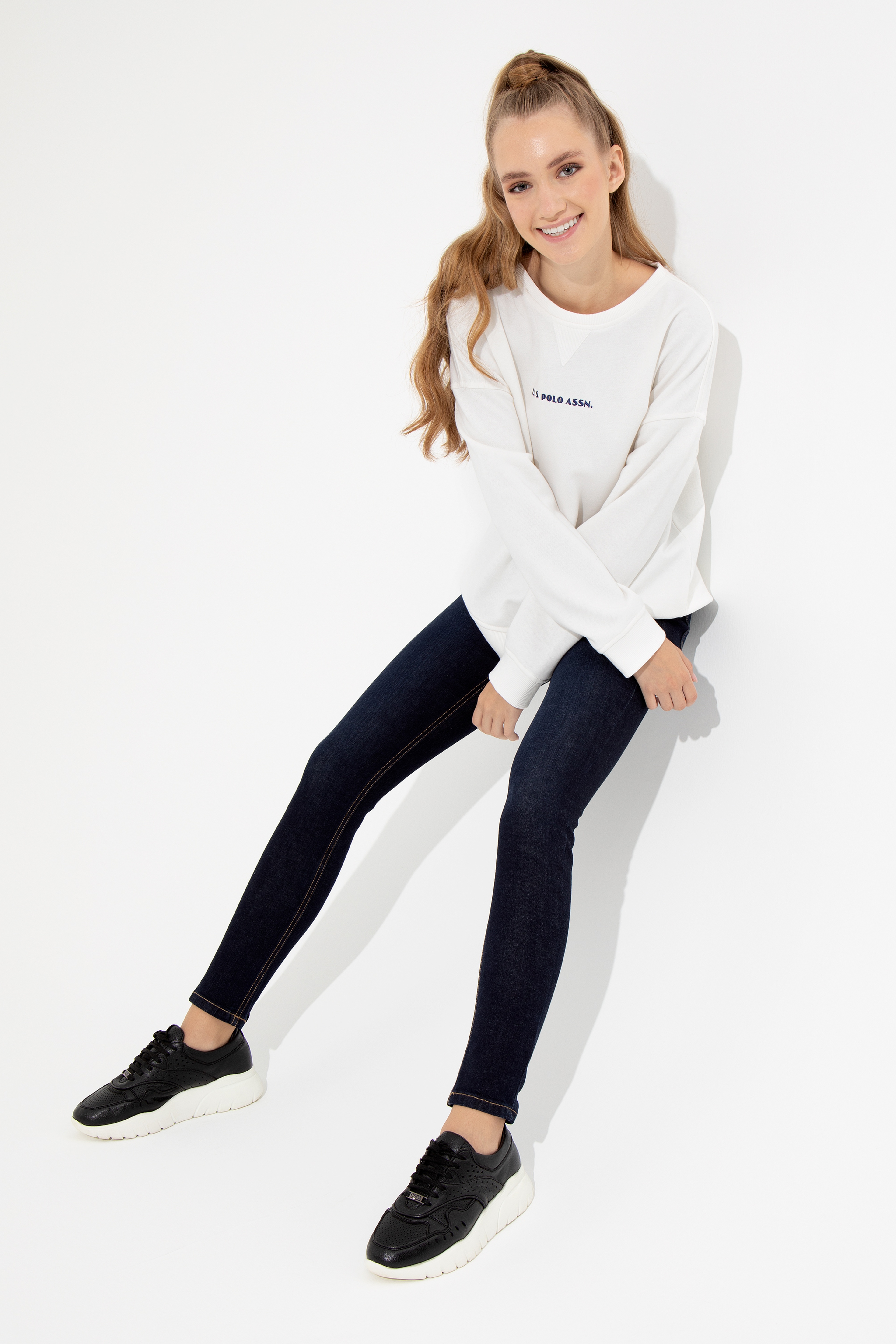 Kadın Ekru Bisiklet Yaka Sweatshirt - Image 4