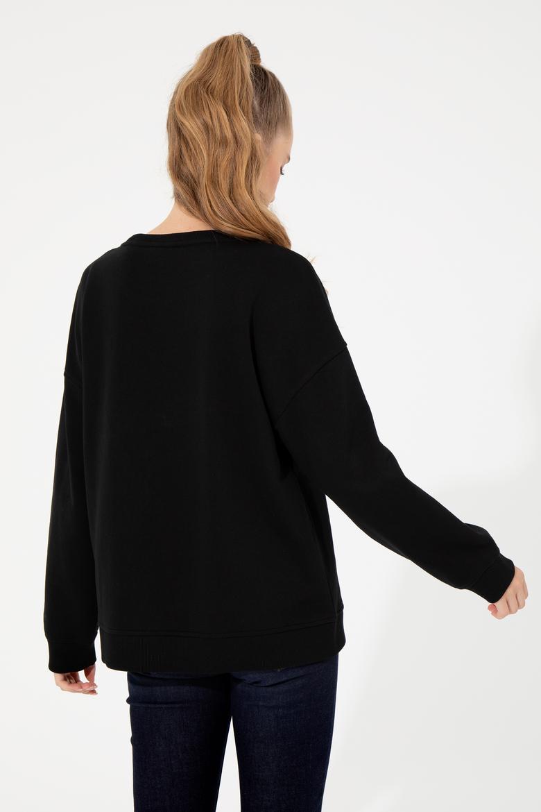 Kadın Siyah Bisiklet Yaka Sweatshirt - 50260962024