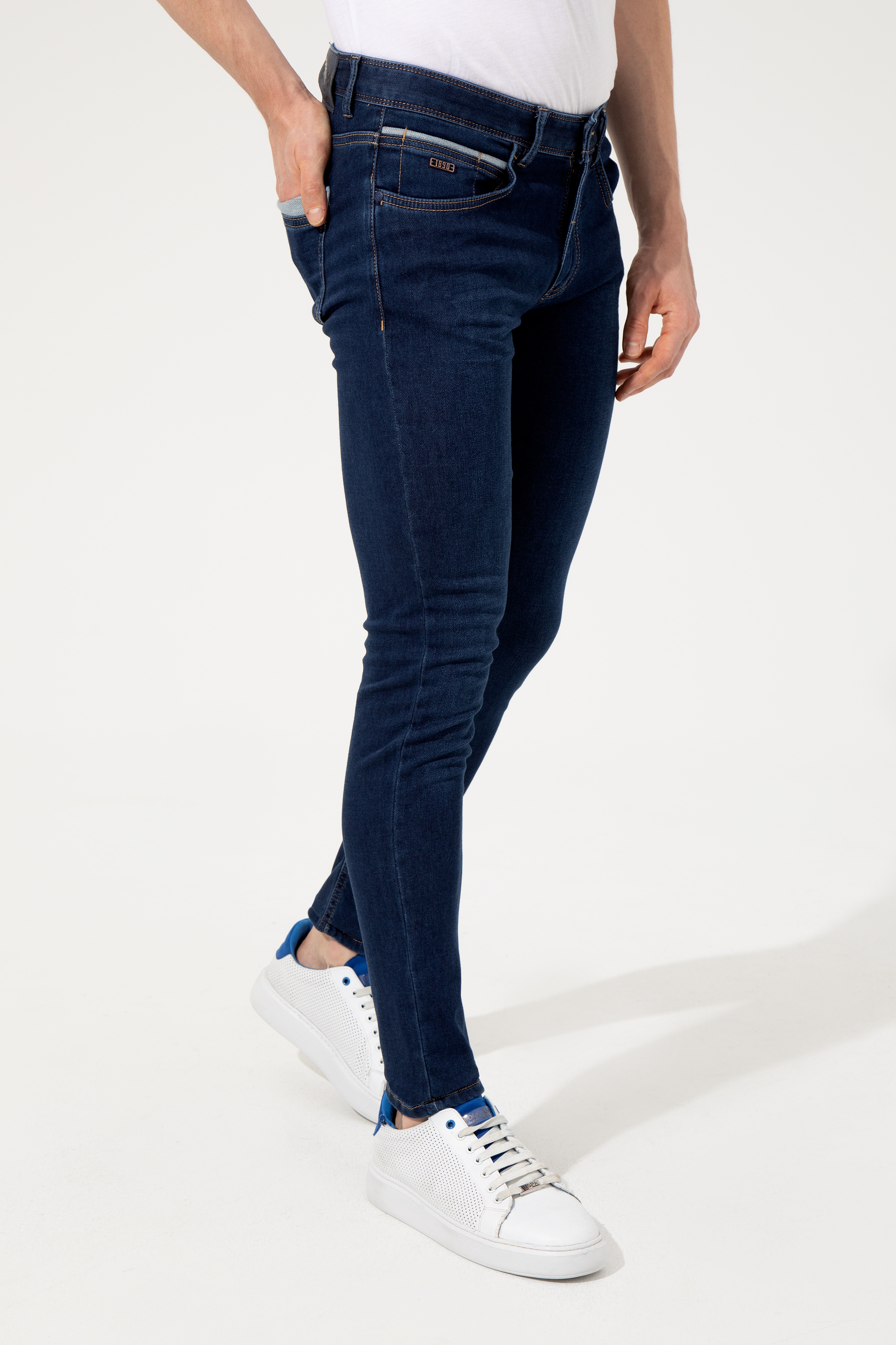 Erkek Mavi Denim Pantolon - Image 2