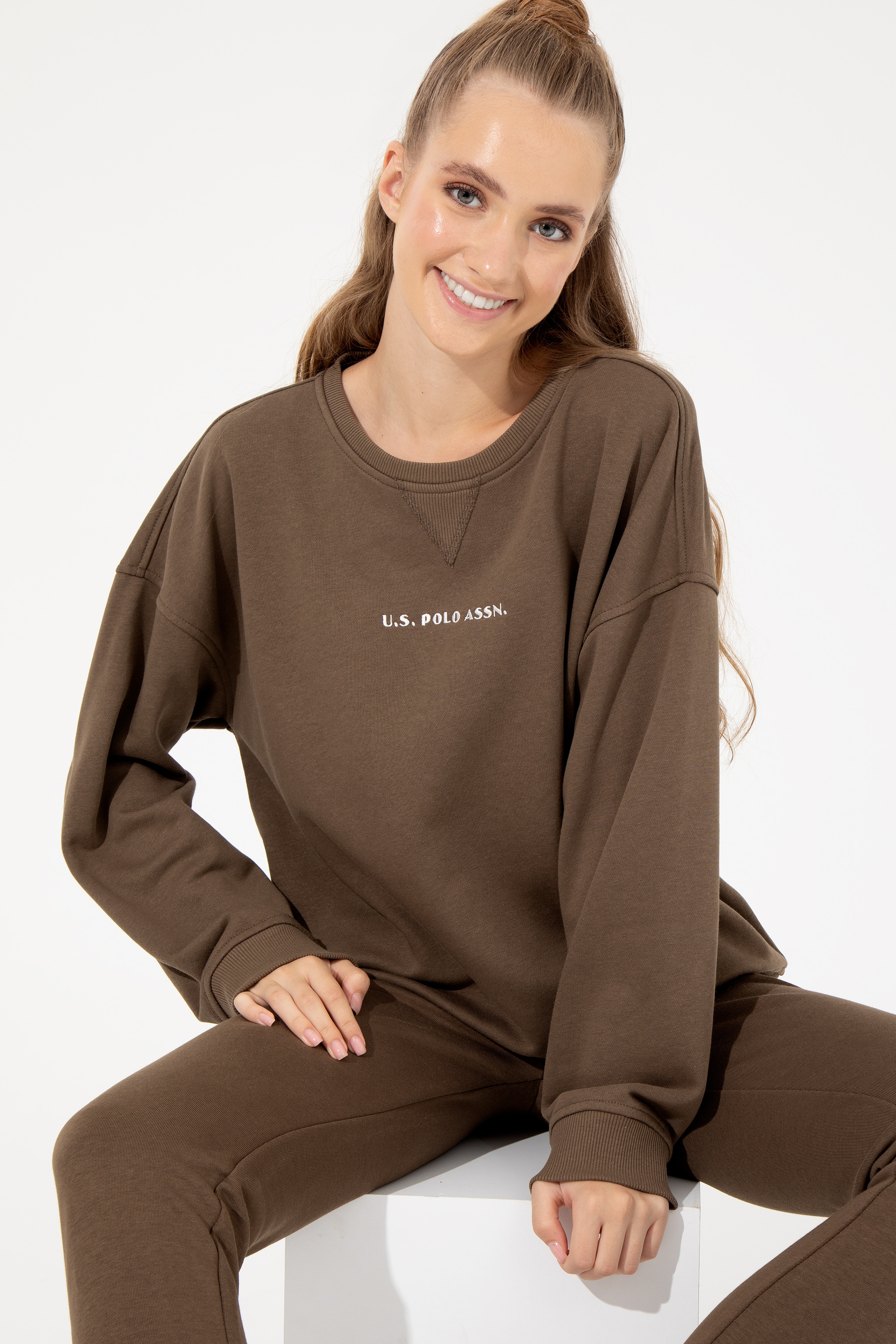 Kadın Coconut Bisiklet Yaka Sweatshirt - Image 1