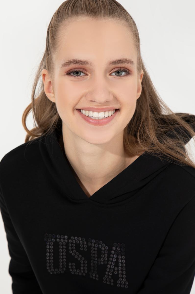 Kadın Siyah Kapüşonlu Basic Sweatshirt