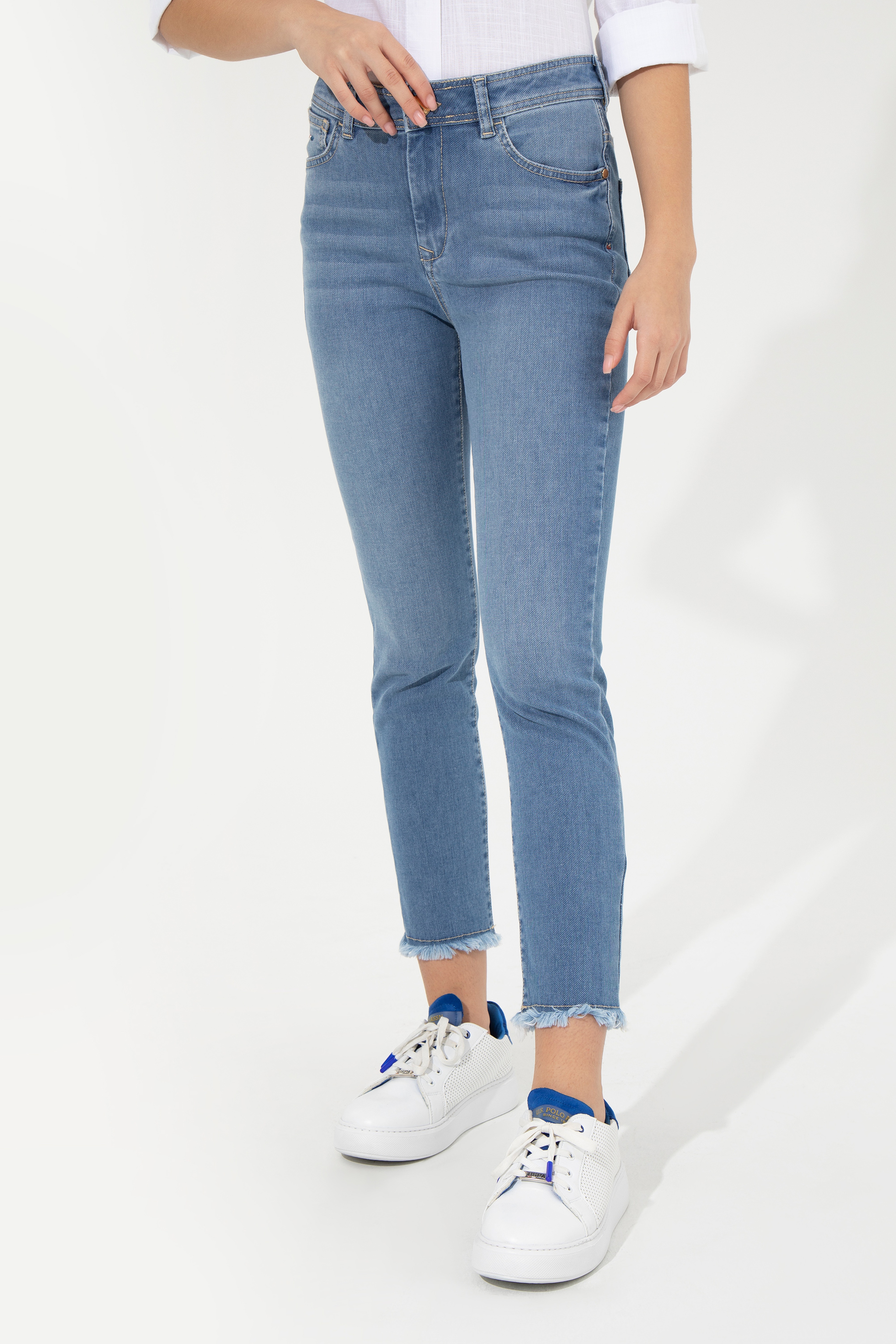 Kadın Açık Mavi Jean Pantolon - Image 2