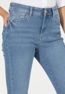 Kadın Açık Mavi Jean Pantolon - 50246402001