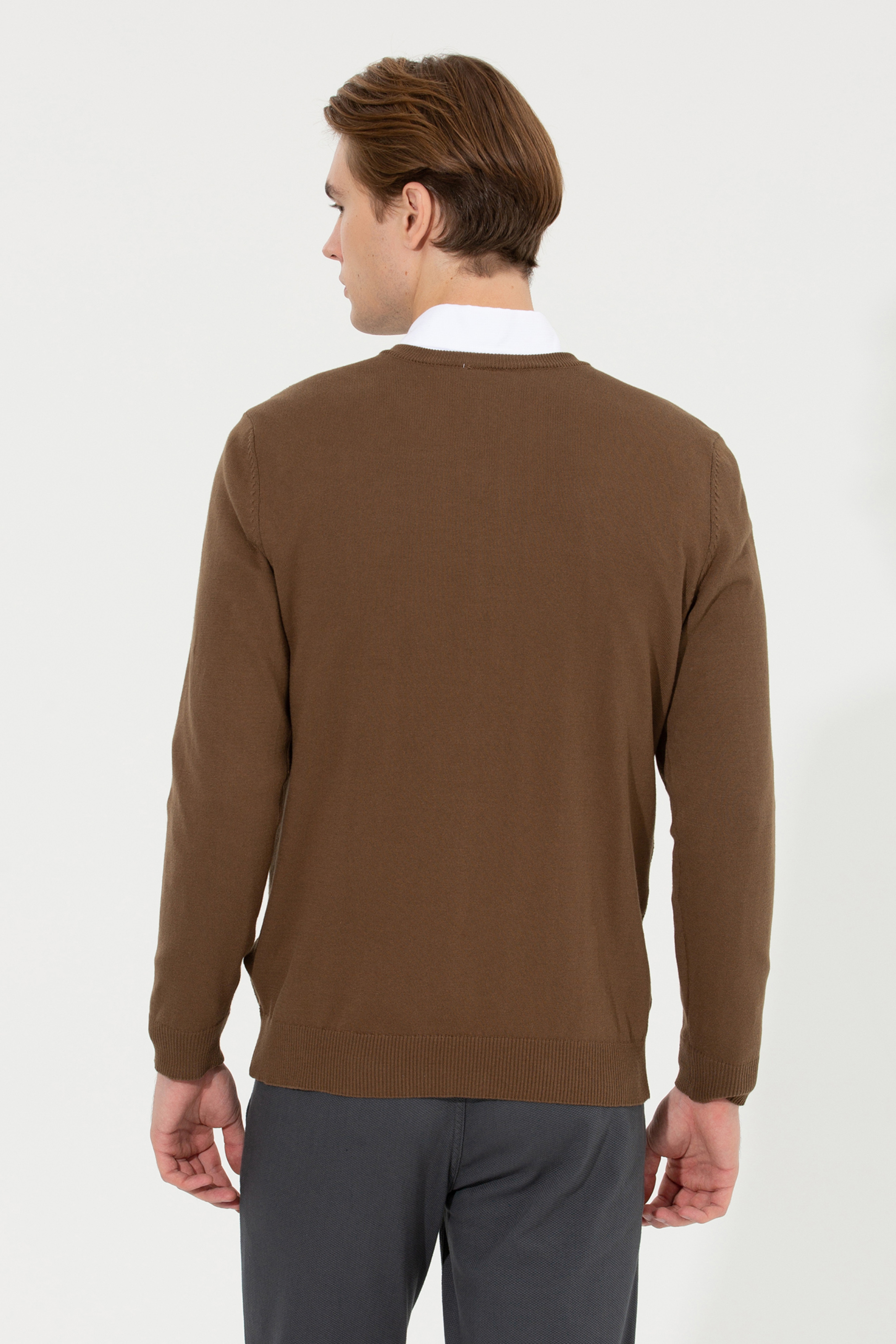 Erkek Coconut V Yaka Basic Triko Kazak - Image 5
