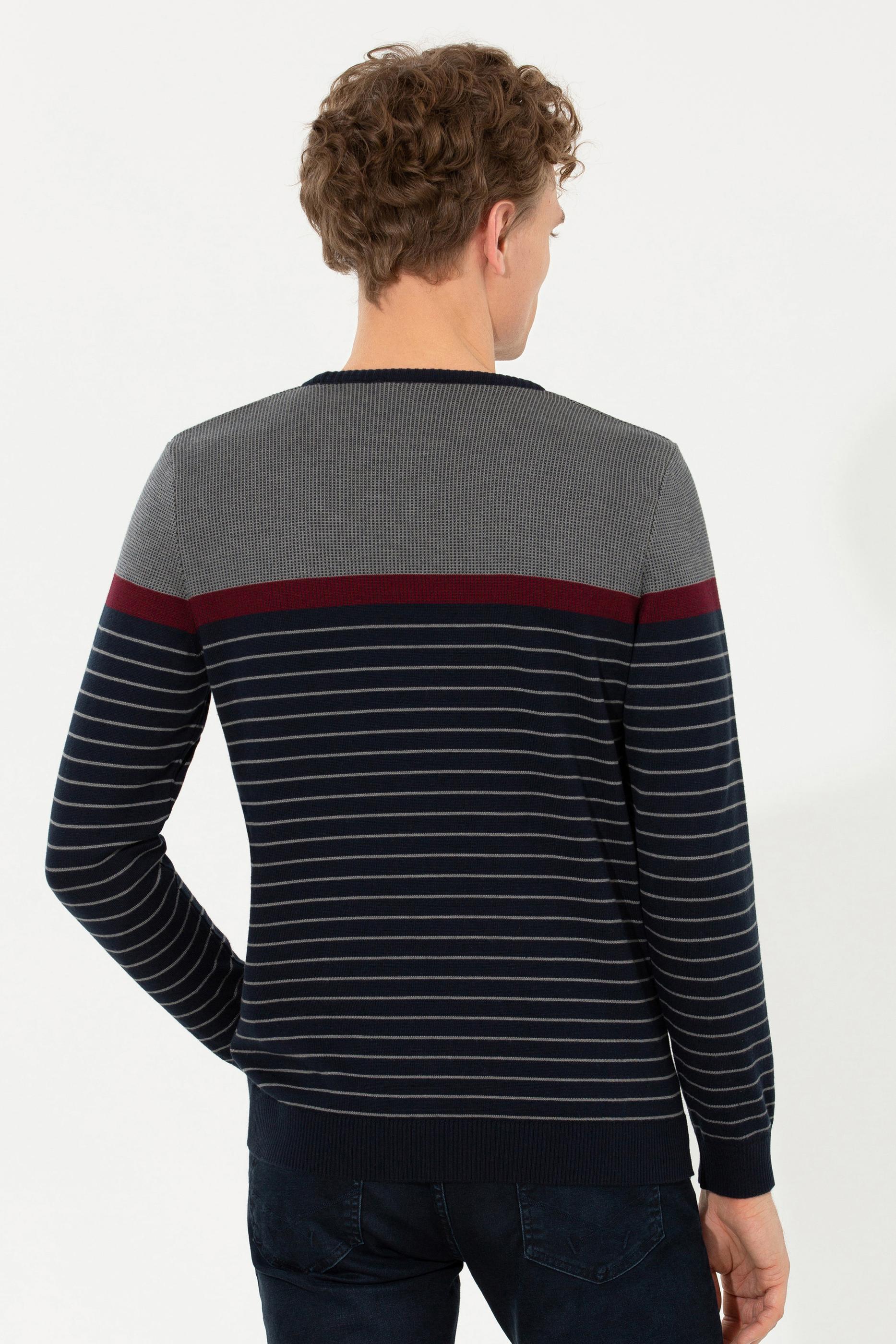 Erkek Lacivert Kazak