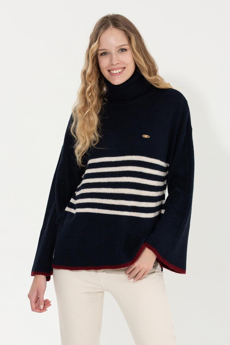 Kadın Lacivert Balıkçı Yaka Kazak