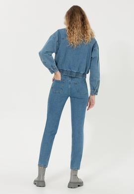 Kadın Açık Mavi Jean Pantolon - 50254369004