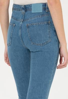 Kadın Açık Mavi Jean Pantolon - 50254369004