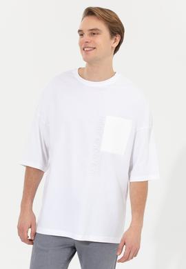 Erkek Beyaz Oversize Bisiklet Yaka Tişört - 50246385007