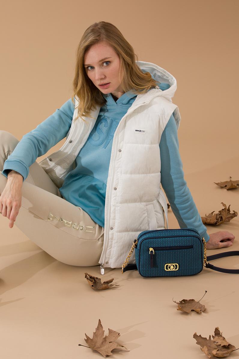 Kadın Lacivert Çapraz Çanta