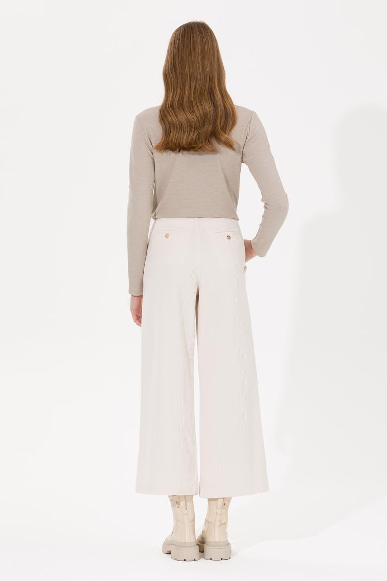 Kadın Krem Flare Cropped Fit Pantolon - 50253031005