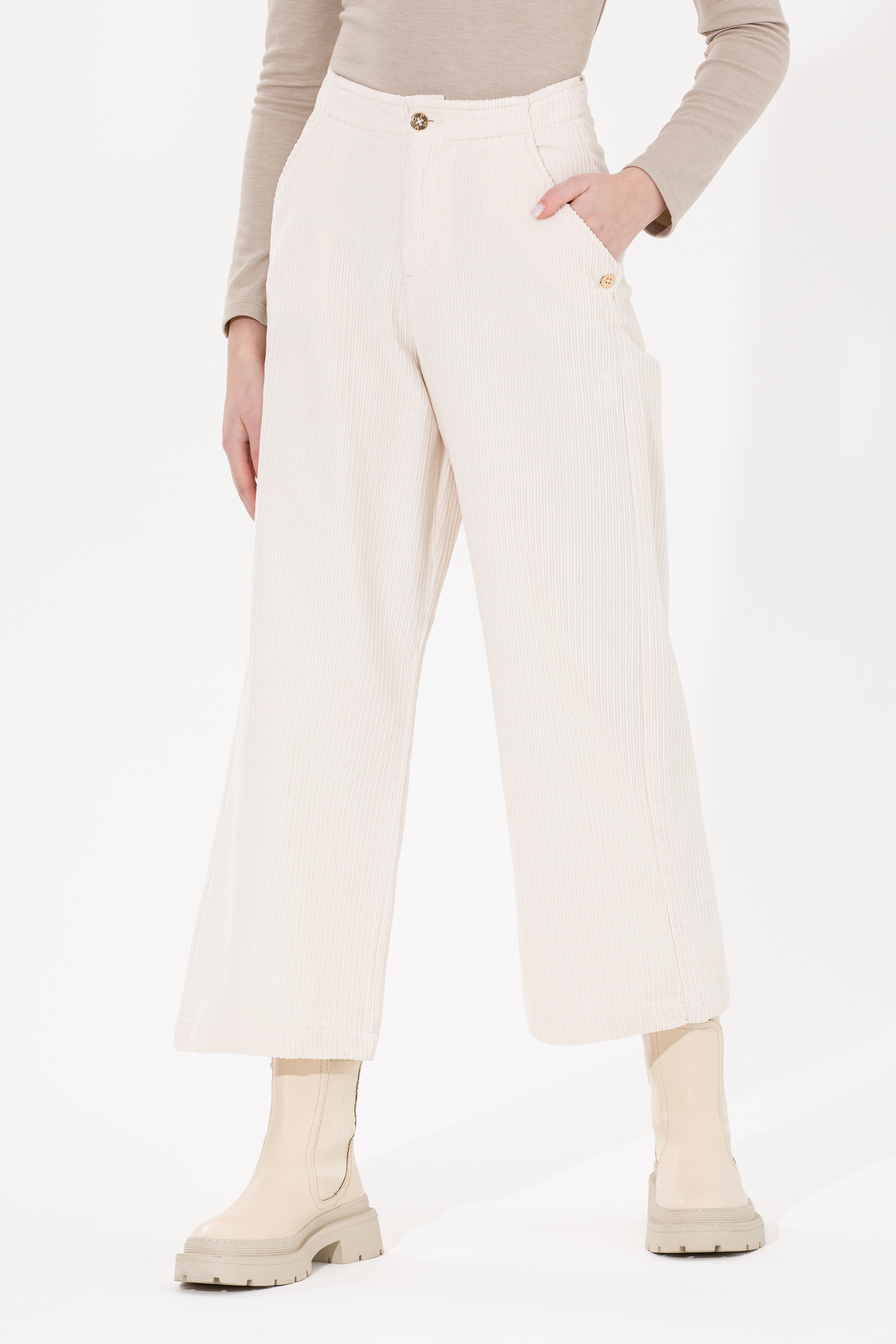 Kadın Krem Flare Cropped Fit Pantolon - Image 2