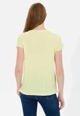 Kadın Açık Sarı Bisiklet Yaka Tişört - 50269557064
