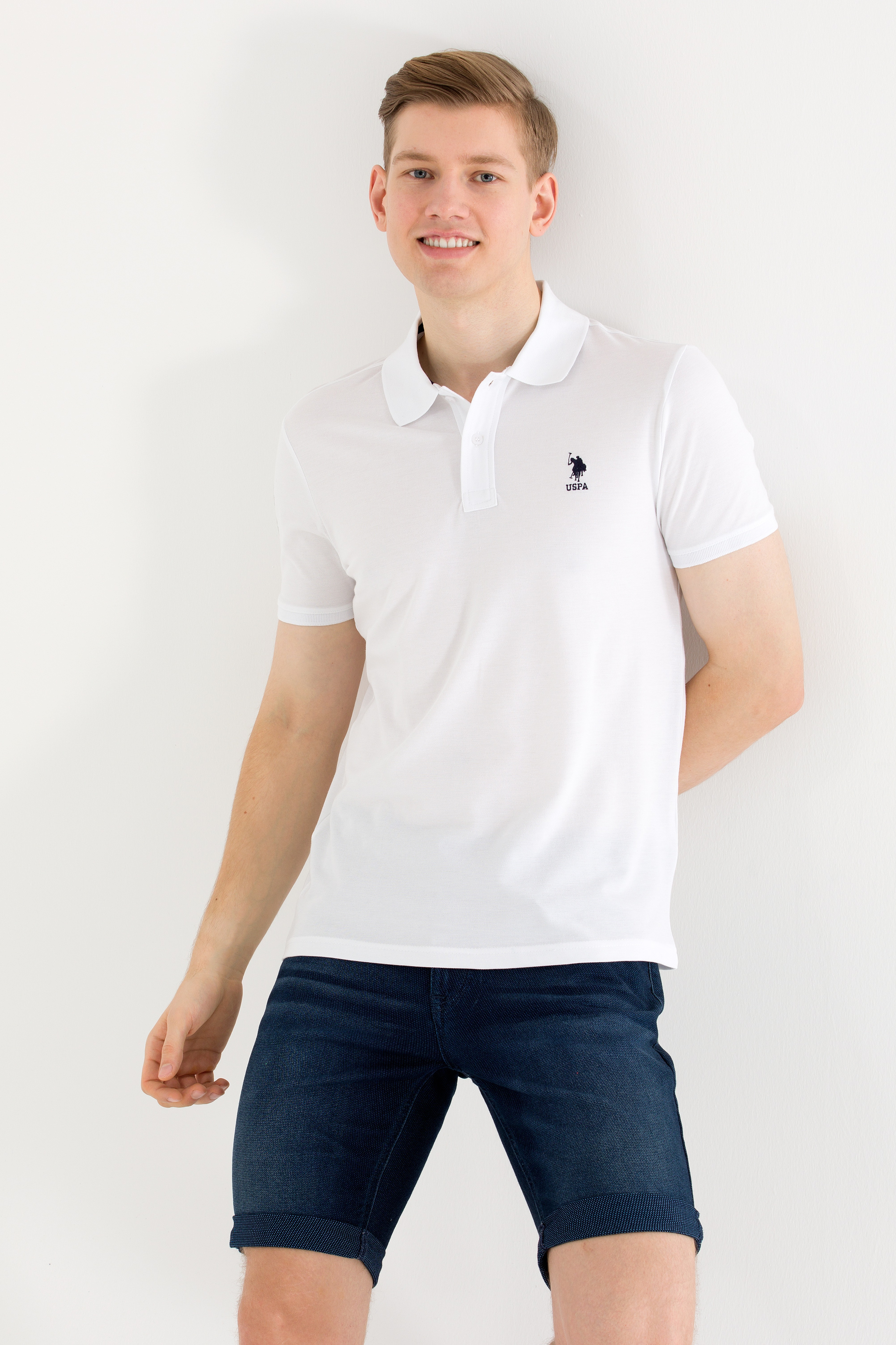 Erkek Beyaz Basic Polo Yaka Tişört - Image 1
