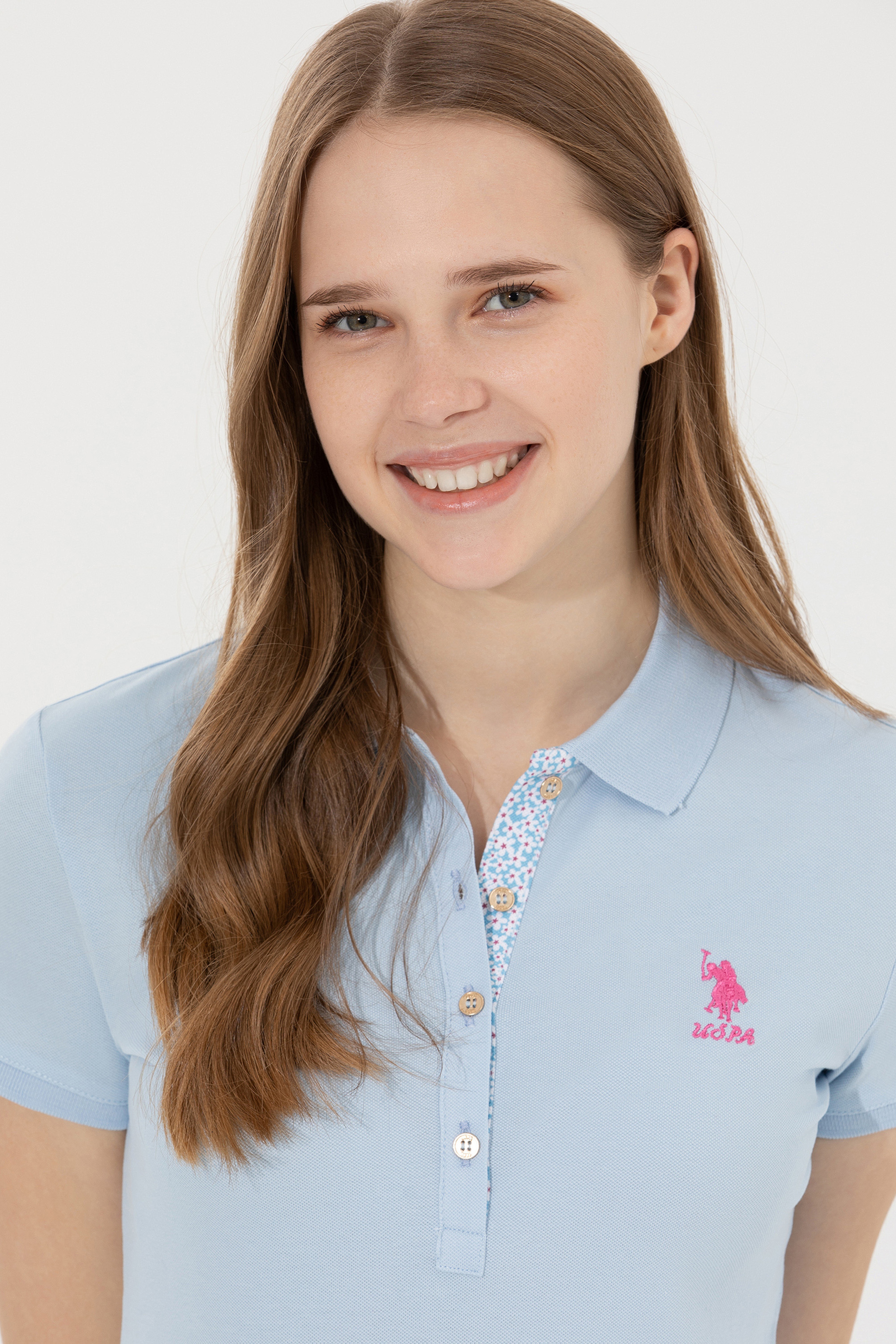 Kadın Açık Mavi Basic Polo Yaka Tişört - Image 1