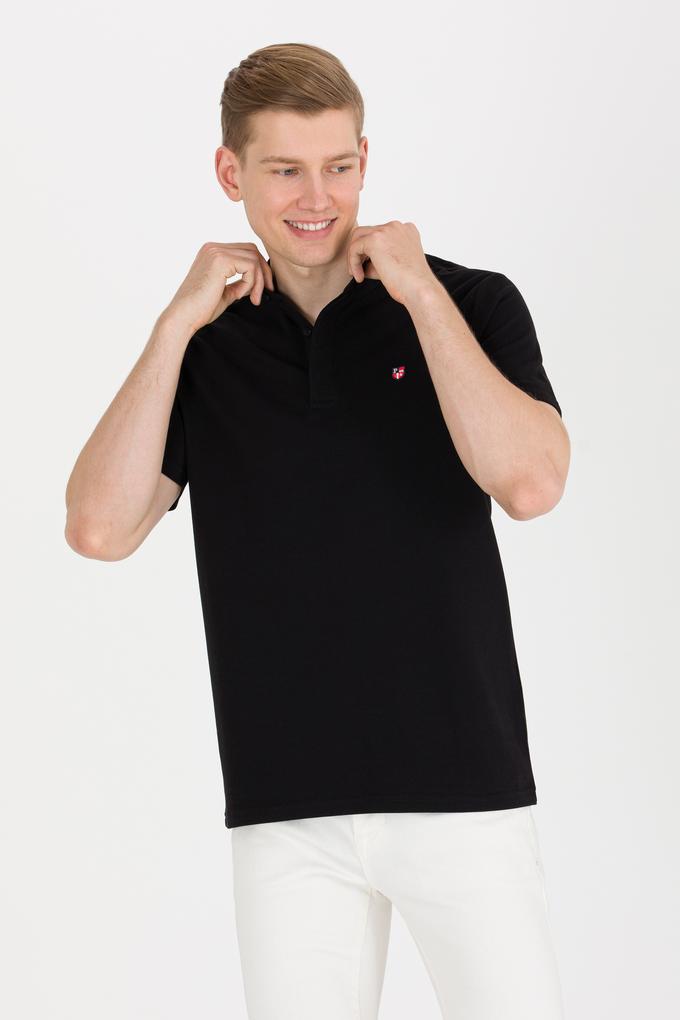 Erkek Siyah Hakim Yaka Tişört