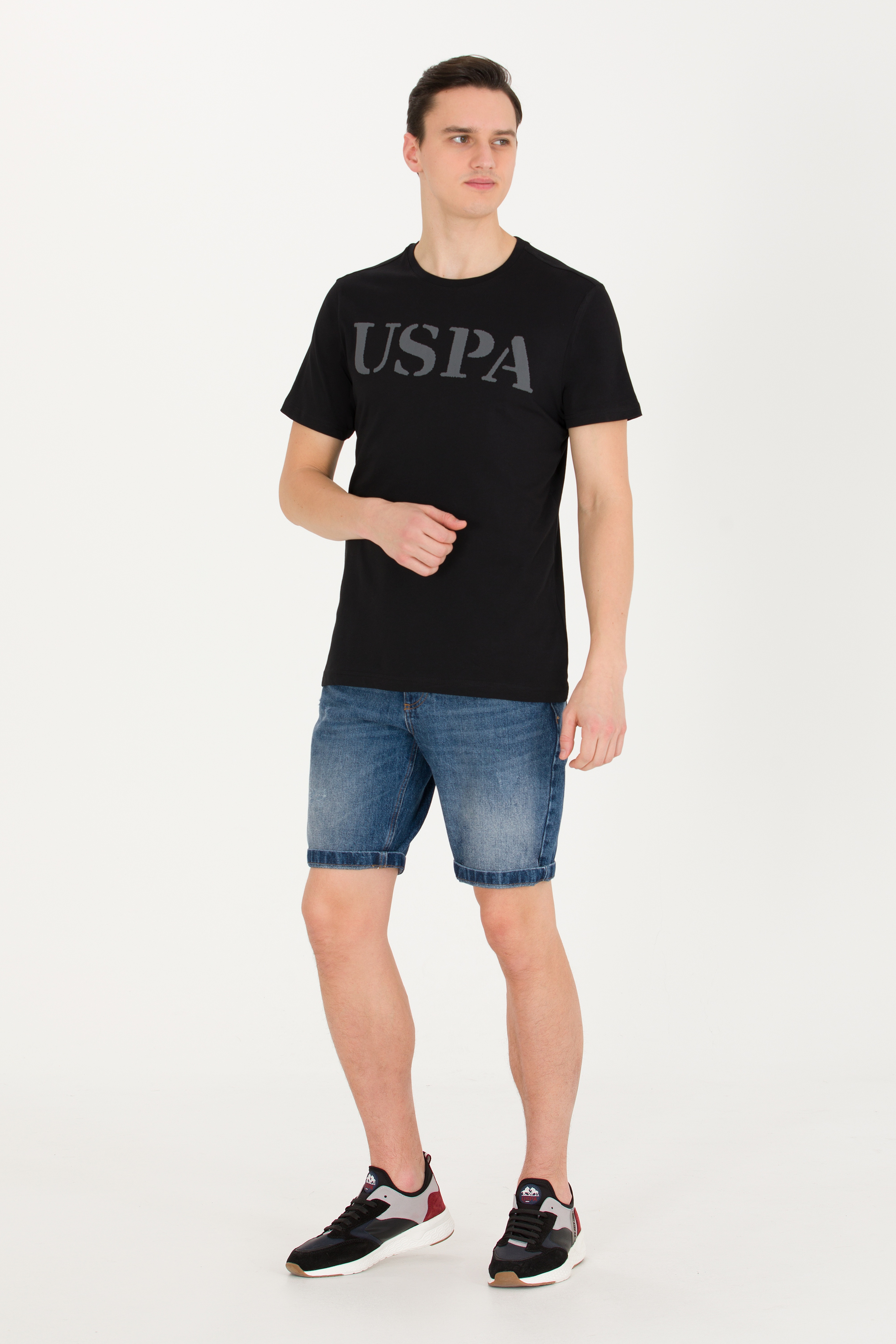 Erkek Siyah Basic Bisiklet Yaka Tişört