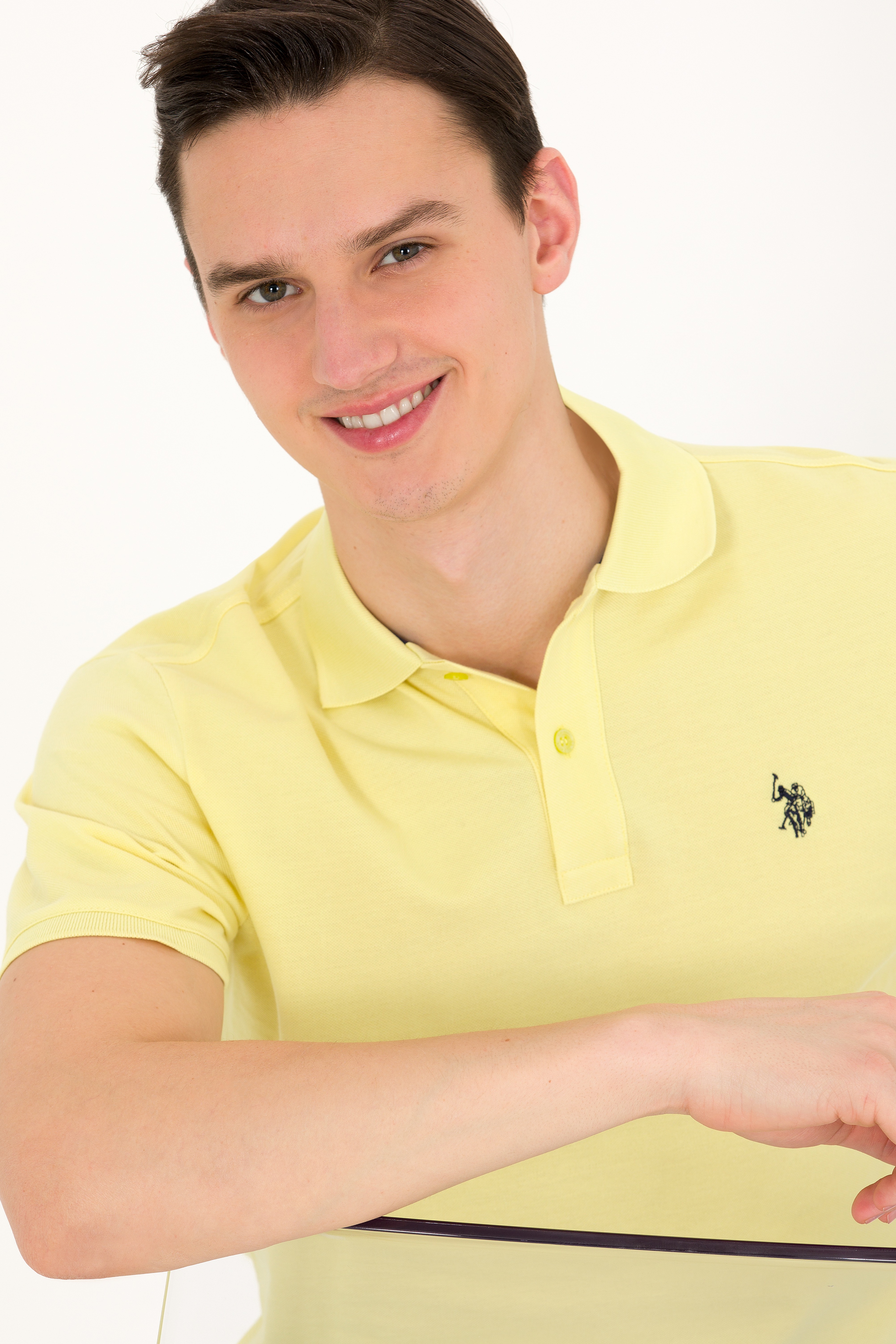 Erkek Açık Sarı Basic Polo Yaka Tişört - Image 1
