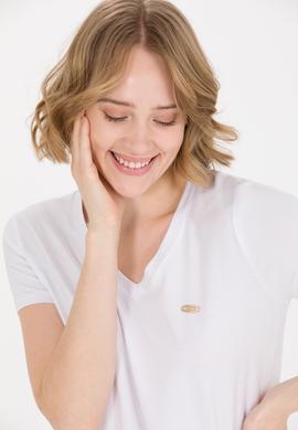 Kadın Beyaz V Yaka Basic Tişört - 50269545014