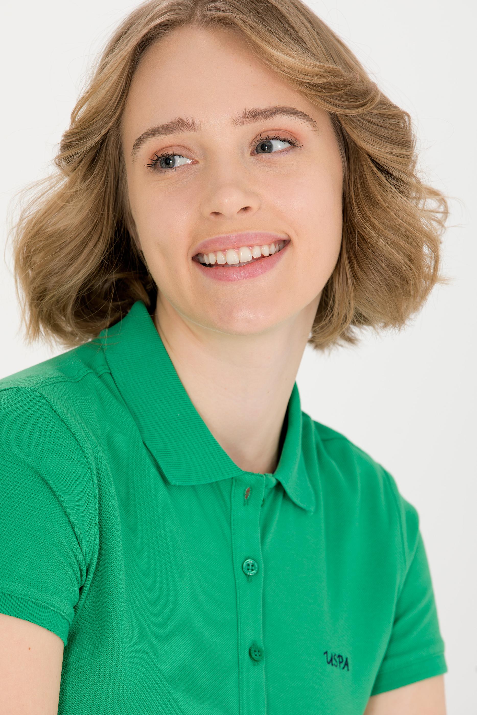 Kadın Yeşil Basic Polo Yaka Tişört