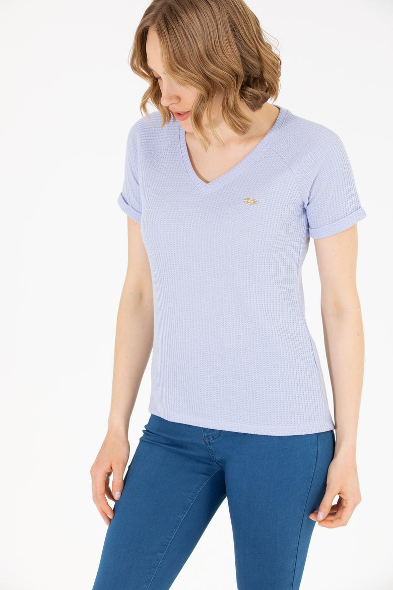 Kadın Mavi V Yaka Tişört - 50262532004
