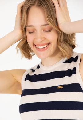 Kadın Lacivert Bisiklet Yaka Kazak - 50264623003