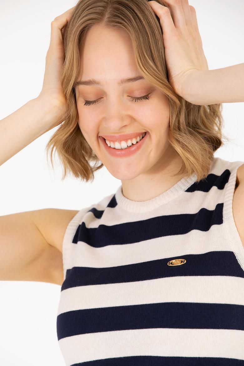 Kadın Lacivert Bisiklet Yaka Kazak - 50264623003