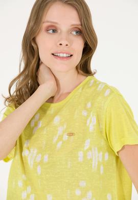 Kadın Neon Sarı Bisiklet Yaka Tişört - 50263590037