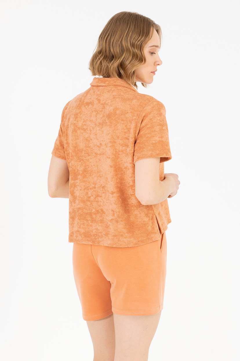 Kadın Pudra Crop Polo Yaka Tişört