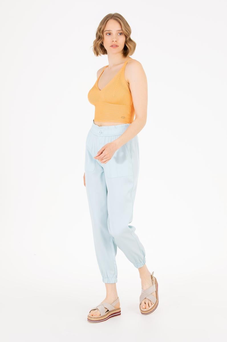 Kadın Turuncu V Yaka Kazak