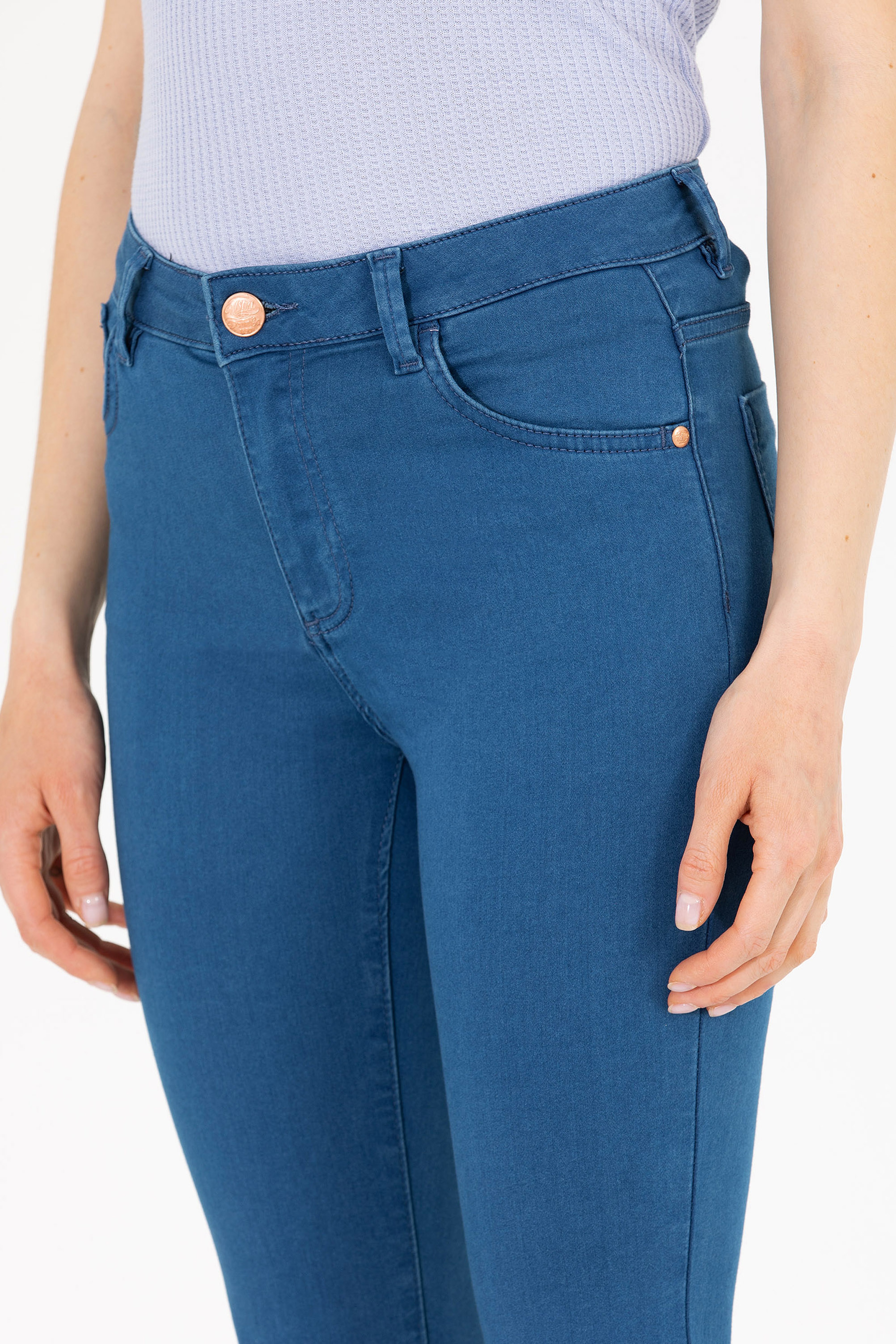 Kadın Açık Mavi Toothpick Fit Jean Pantolon - Image 5