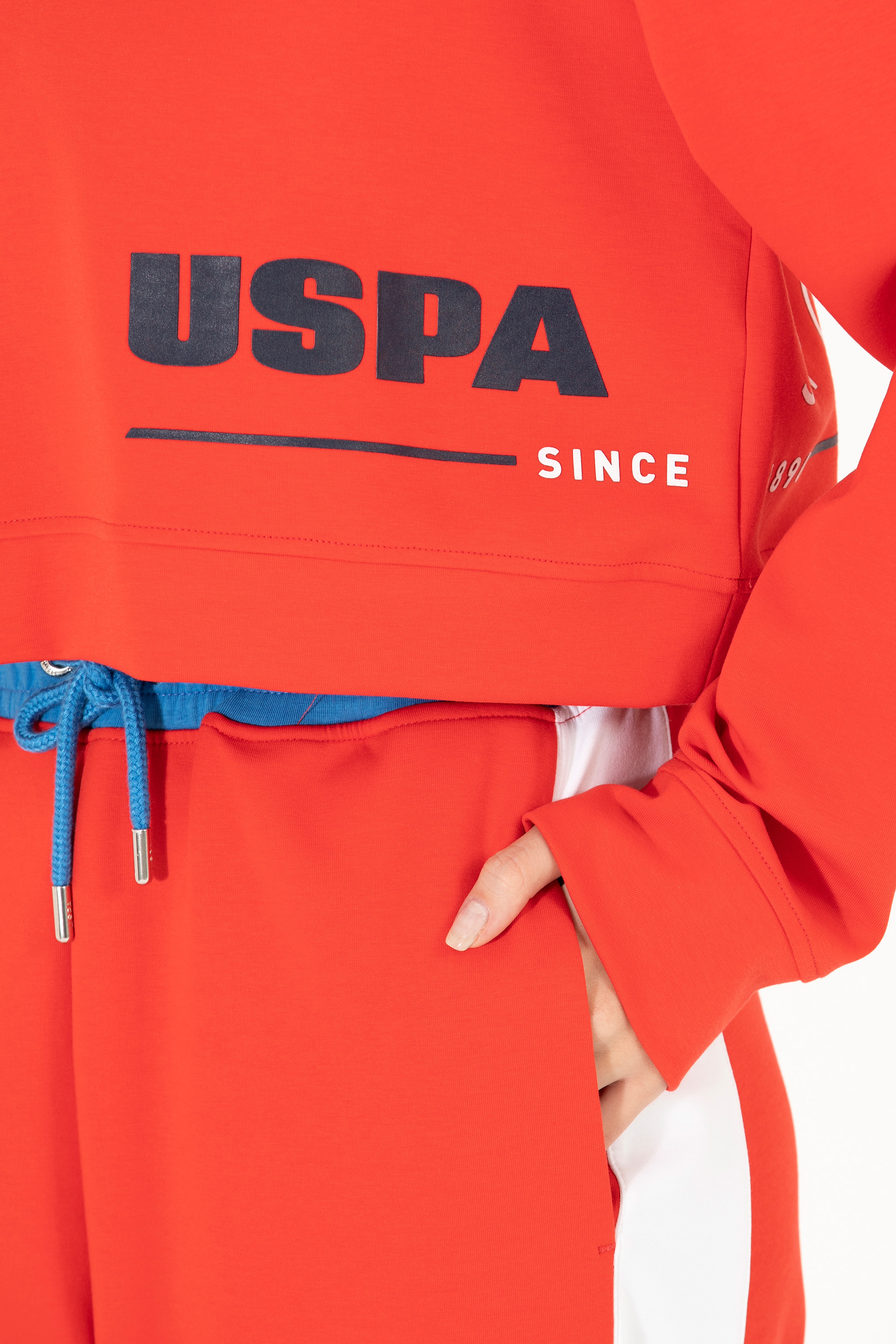 Kadın Kırmızı Kapüşonlu Sweatshirt - Image 7