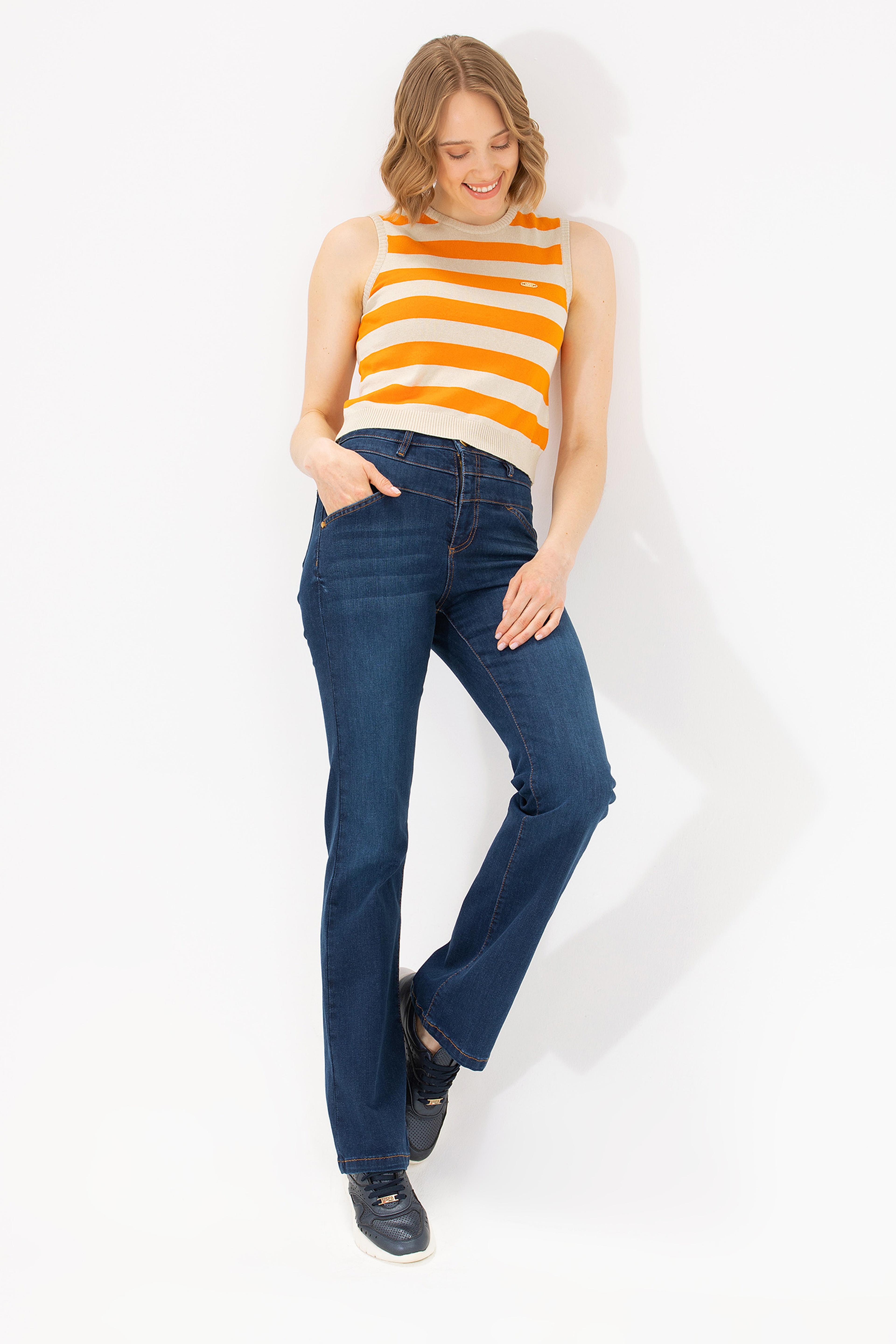 Kadın Koyu Mavi Slim Flare Fit Jean Pantolon - Image 1