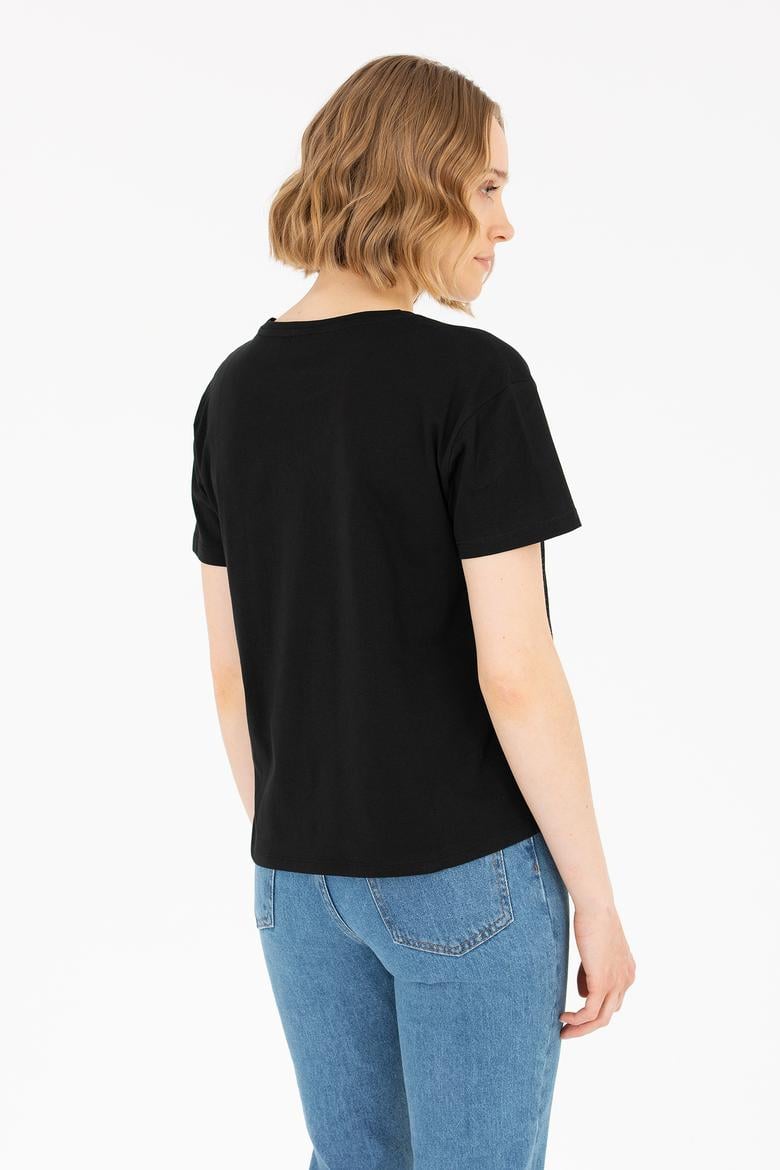 Kadın Siyah Bisiklet Yaka Tişört - 50266326062