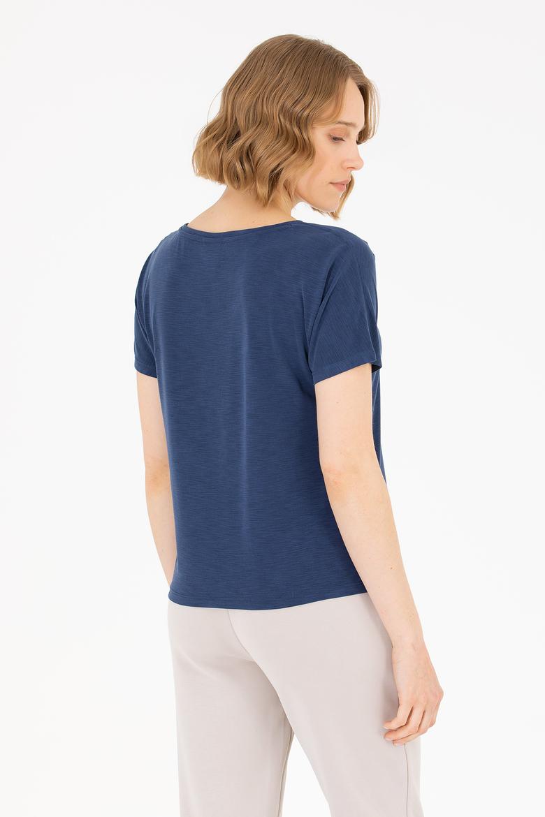 Kadın Lacivert Bisiklet Yaka Tişört - 50270121014